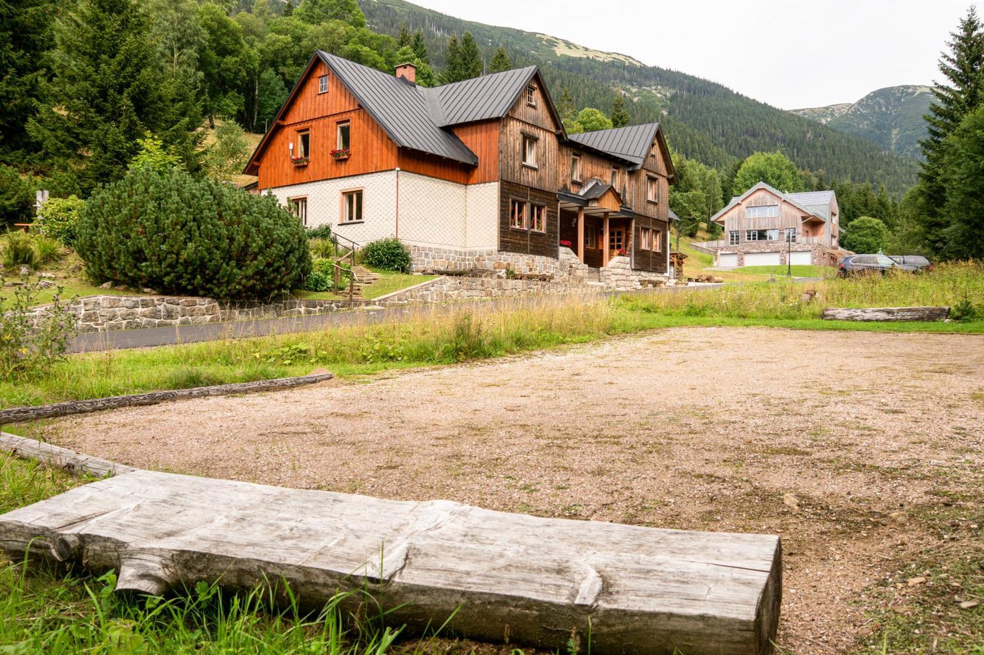 Pension Erban Špindlerŭv Mlýn Exterior foto