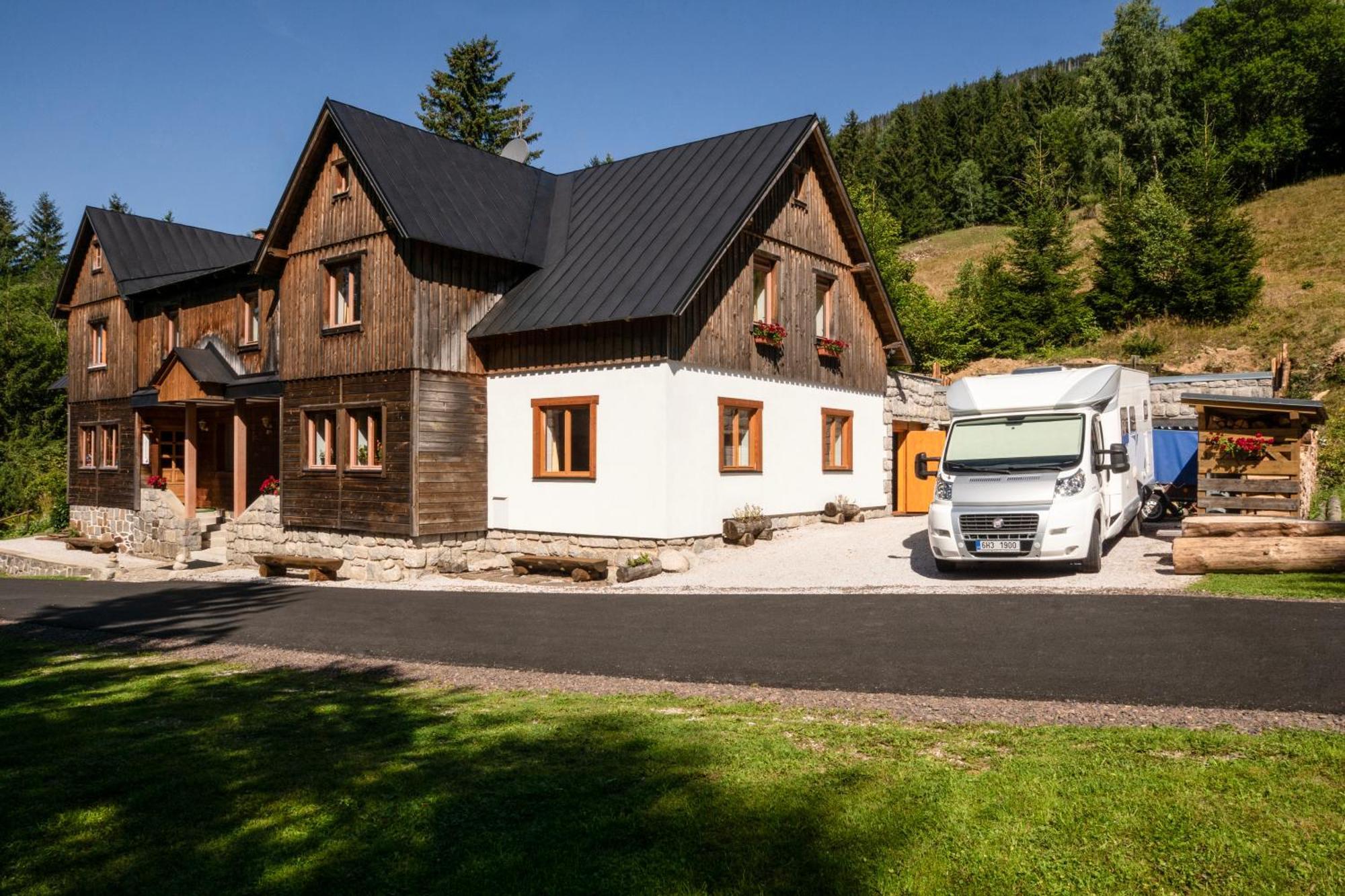 Pension Erban Špindlerŭv Mlýn Exterior foto